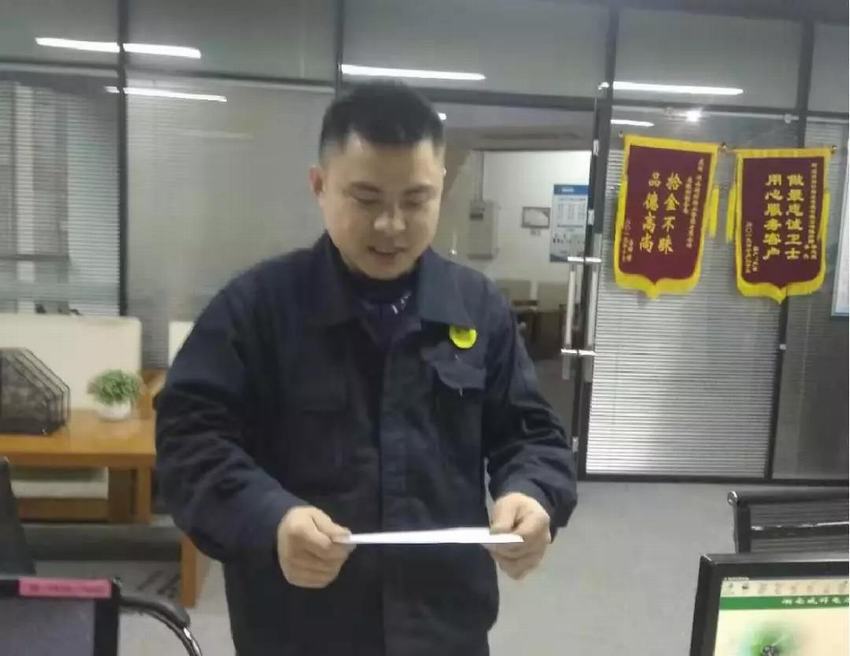 d75be96261f8ea66c60d7165e183700.jpg d75be96261f8ea66c60d7165e183700.jpg